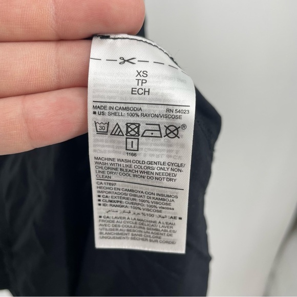 NWT OLD NAVY Sleeveless Vintage A-Line Mini Shift Dress Jet Black  XS v neck - Picture 6 of 7